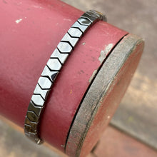 Afbeelding in Gallery-weergave laden, Latrobe - Armbanden