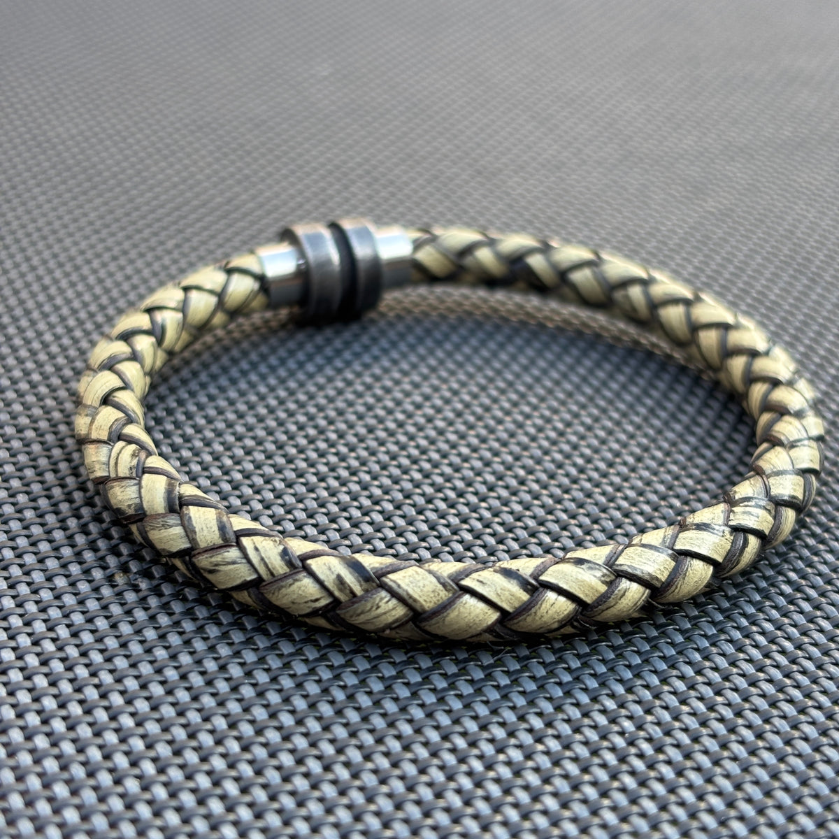 Layton - Armband
